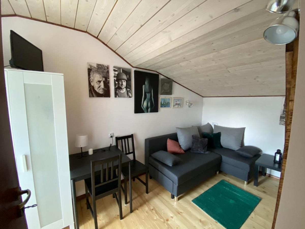 Zielone Okiennice Bachowice Exteriér fotografie